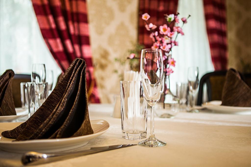 Hotel Topaz Astana Extérieur photo