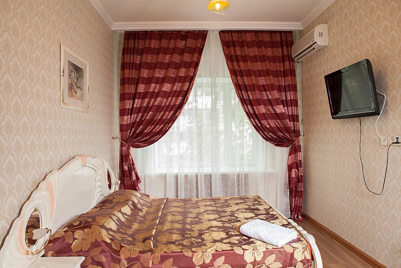 Hotel Topaz Astana Extérieur photo